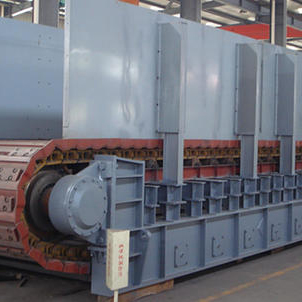 Vibrating feeder
